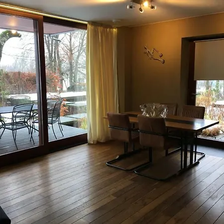 Das Forsthaus *